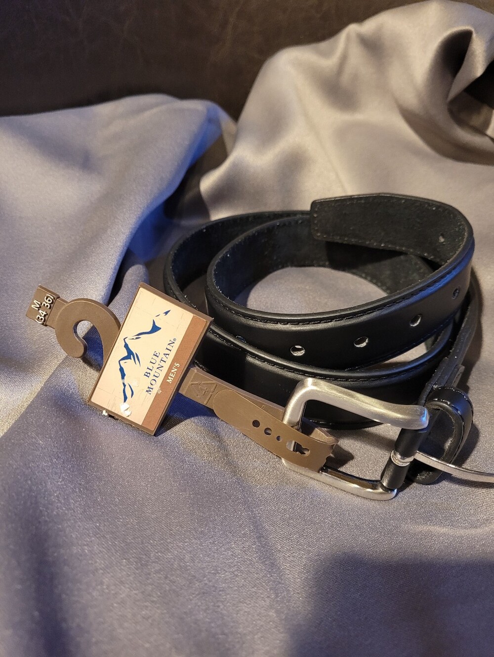 Men's Blue Mountain Black Leather Belt with Silver Buckle
